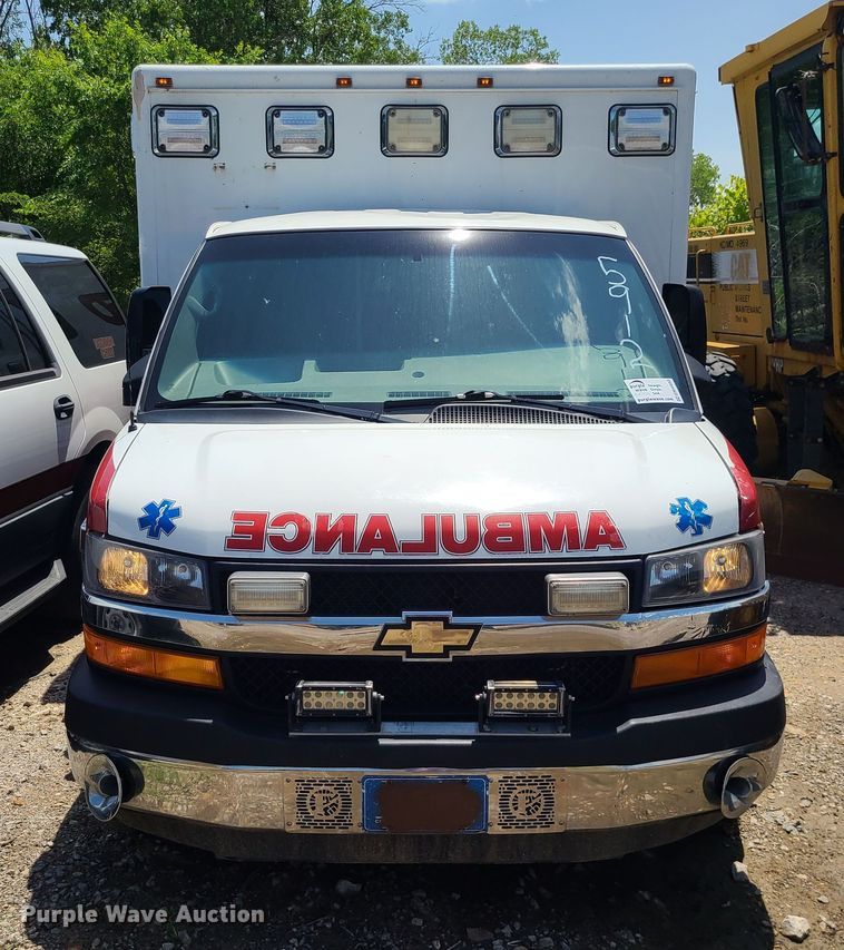 image for item DM4980 2014 Chevrolet Express G4500  ambulance