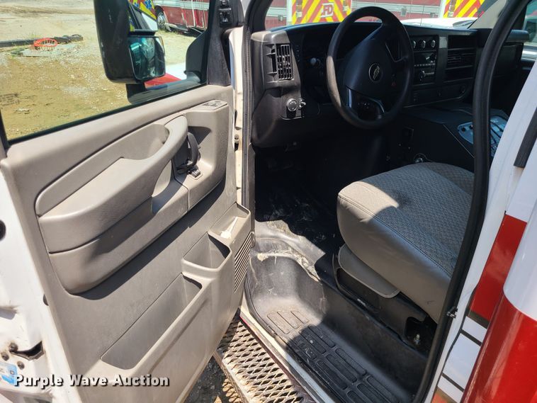 image for item DM4980 2014 Chevrolet Express G4500  ambulance