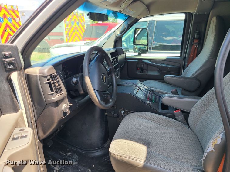 image for item DM4980 2014 Chevrolet Express G4500  ambulance