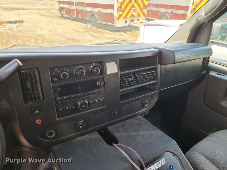 image for item DM4980 2014 Chevrolet Express G4500  ambulance