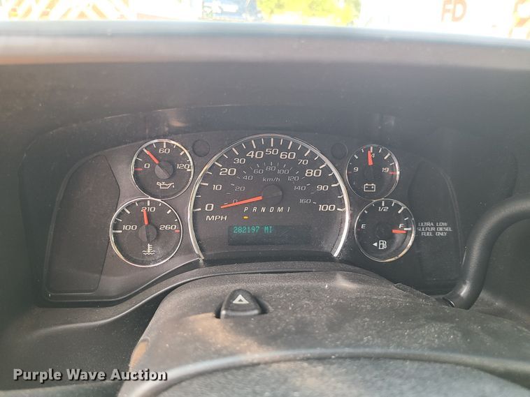 image for item DM4980 2014 Chevrolet Express G4500  ambulance