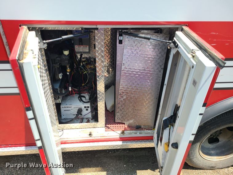 image for item DM4984 2016 Chevrolet Express G4500  ambulance