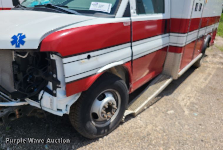 image for item DM4984 2016 Chevrolet Express G4500  ambulance
