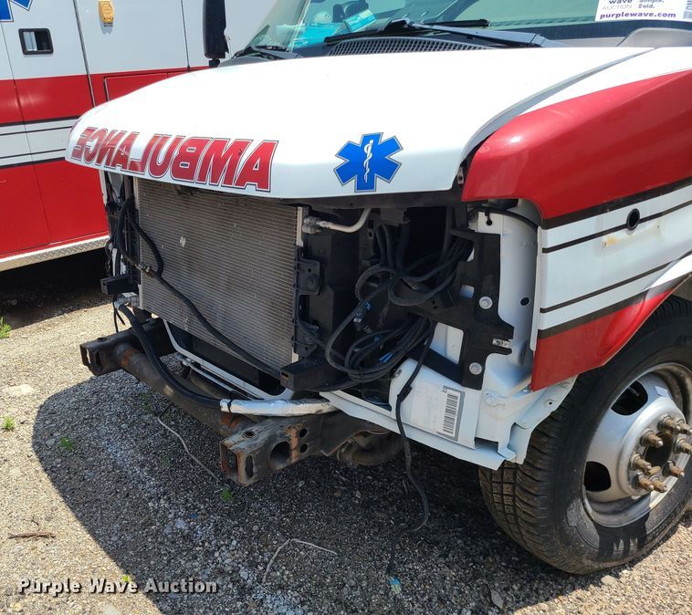 image for item DM4984 2016 Chevrolet Express G4500  ambulance