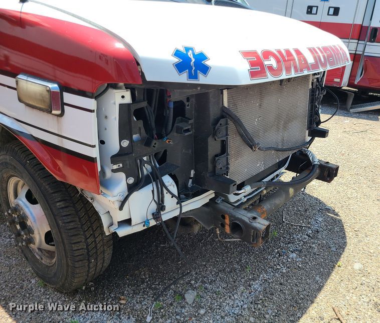 image for item DM4984 2016 Chevrolet Express G4500  ambulance