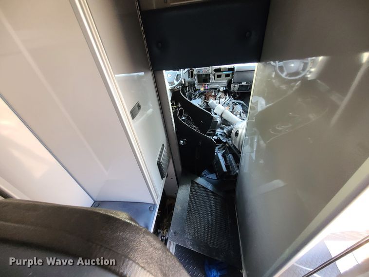 image for item DM4984 2016 Chevrolet Express G4500  ambulance