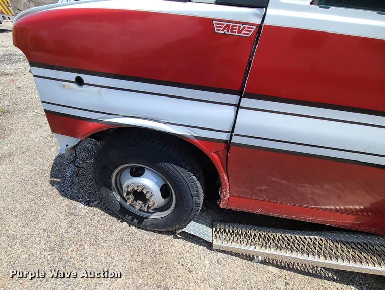 image for item DM4984 2016 Chevrolet Express G4500  ambulance