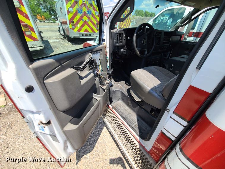 image for item DM4985 2016 Chevrolet Express G4500  ambulance