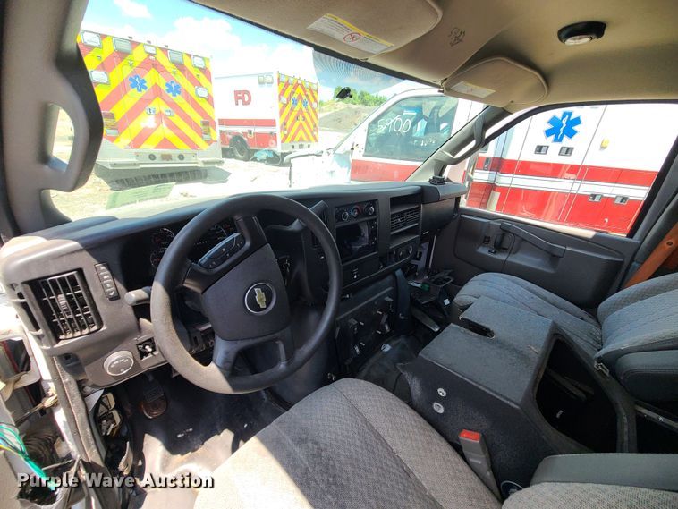 image for item DM4985 2016 Chevrolet Express G4500  ambulance