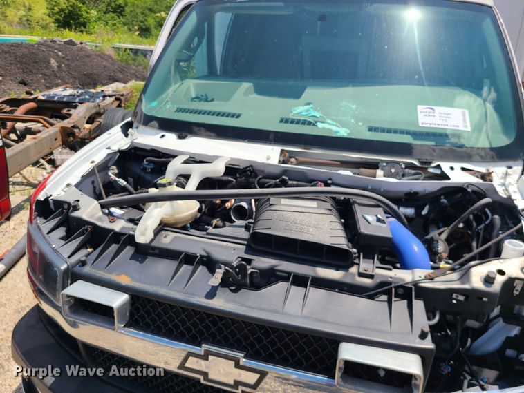 image for item DM4985 2016 Chevrolet Express G4500  ambulance