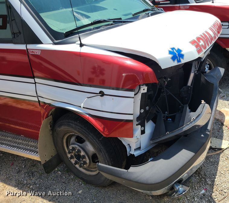 image for item DM4987 2016 Chevrolet Express G4500  ambulance