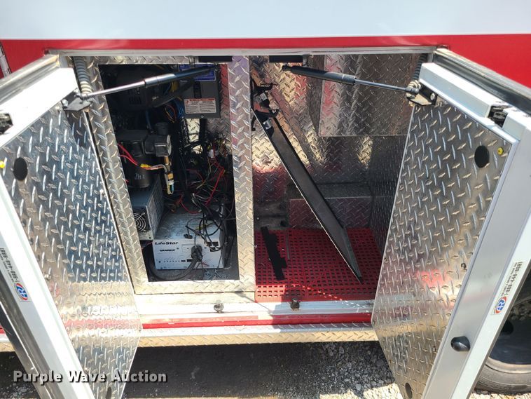 image for item DM4988 2016 Chevrolet Express G4500  ambulance