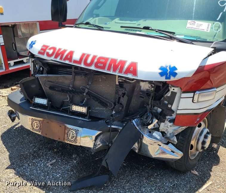 image for item DM4990 2016 Chevrolet Express G4500  ambulance