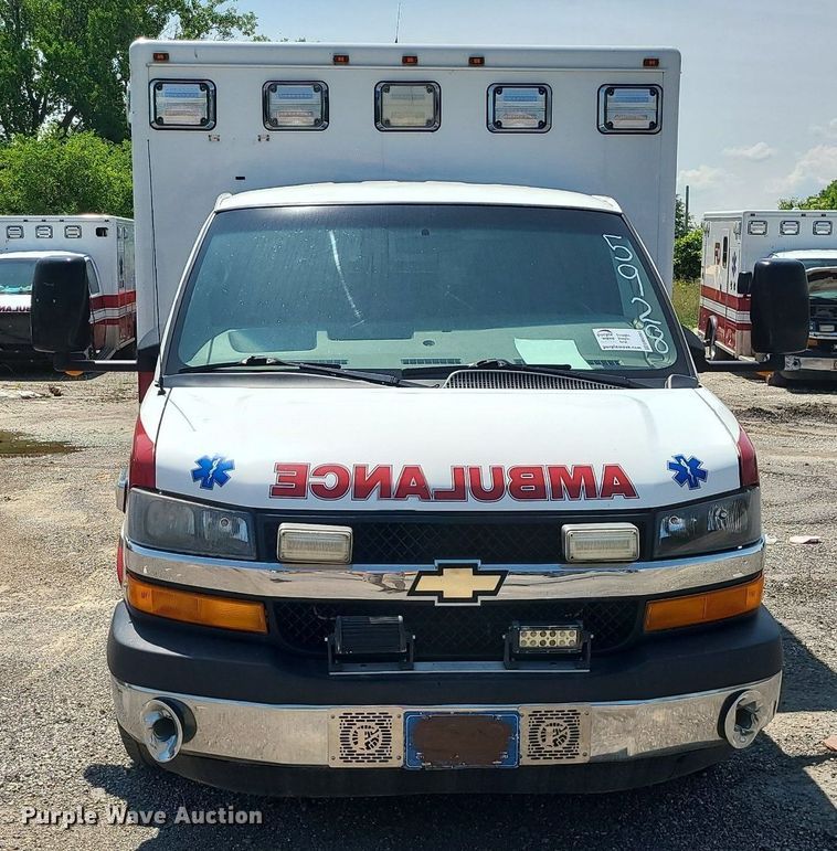 image for item DM4991 2014 Chevrolet Express G4500  ambulance