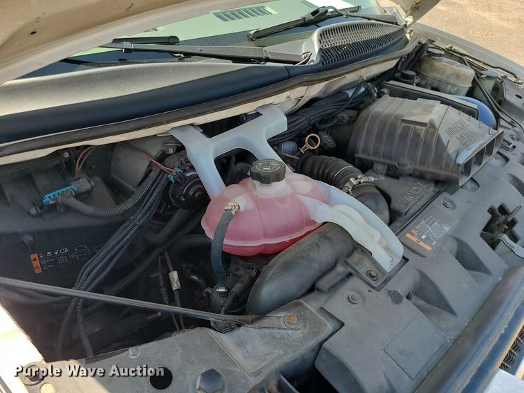 image for item DM4991 2014 Chevrolet Express G4500  ambulance