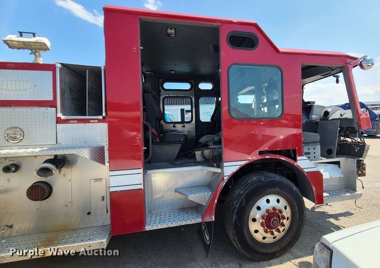 image for item DM4992 2006 E-One  pumper fire truck