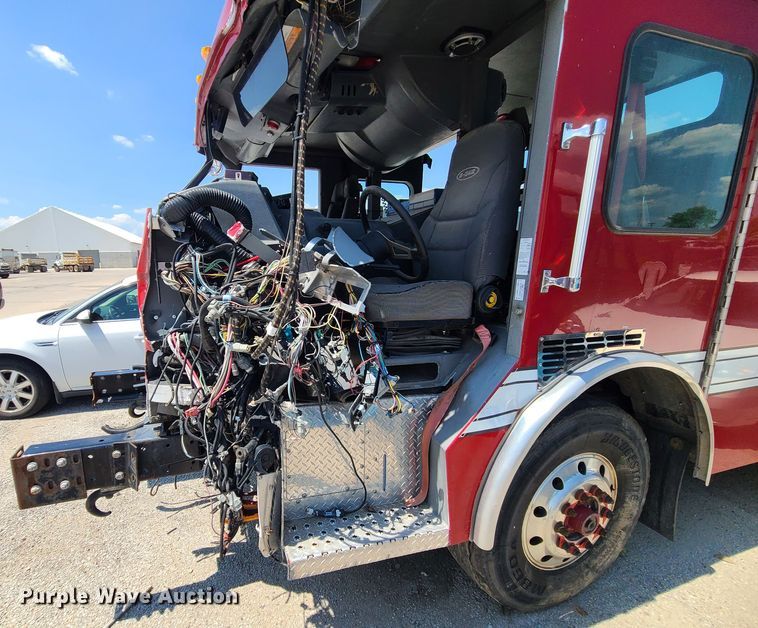 image for item DM4992 2006 E-One  pumper fire truck