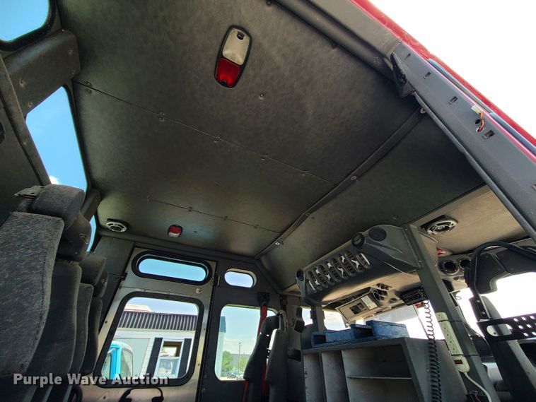 image for item DM4992 2006 E-One  pumper fire truck