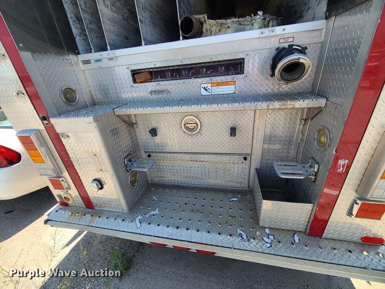 image for item DM4992 2006 E-One  pumper fire truck