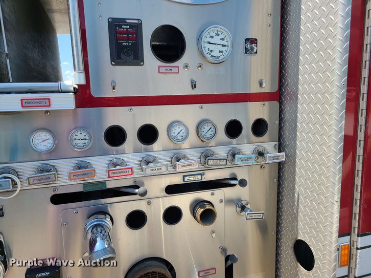 image for item DM4992 2006 E-One  pumper fire truck