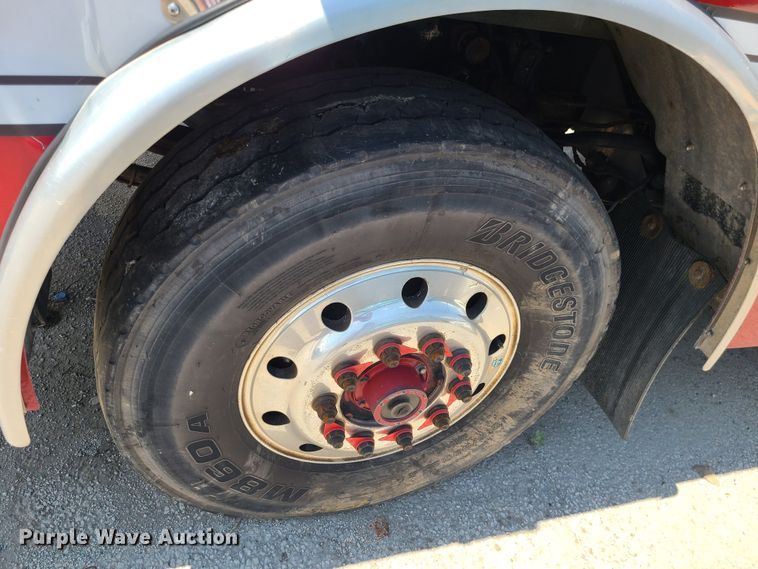 image for item DM4992 2006 E-One  pumper fire truck