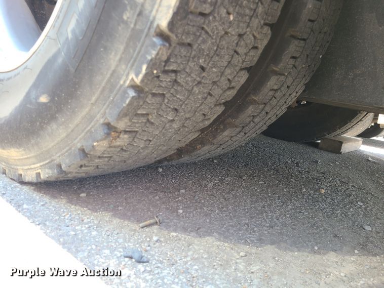 image for item DM4992 2006 E-One  pumper fire truck