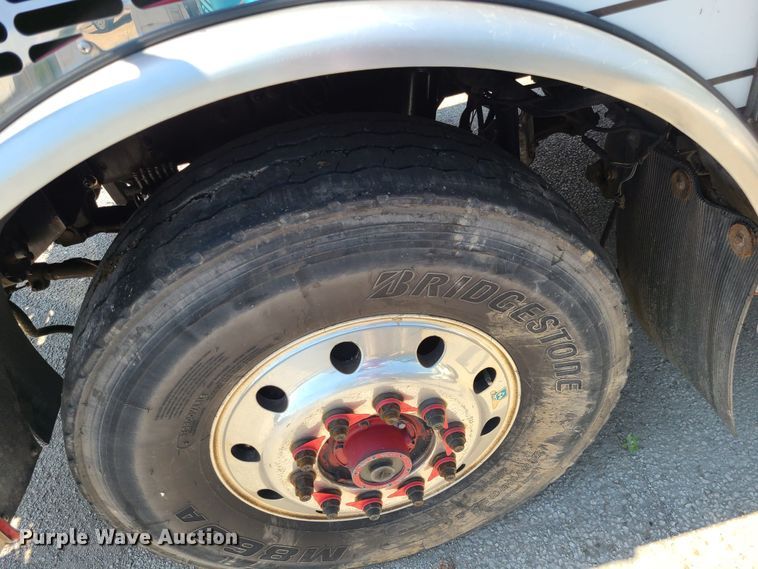 image for item DM4992 2006 E-One  pumper fire truck