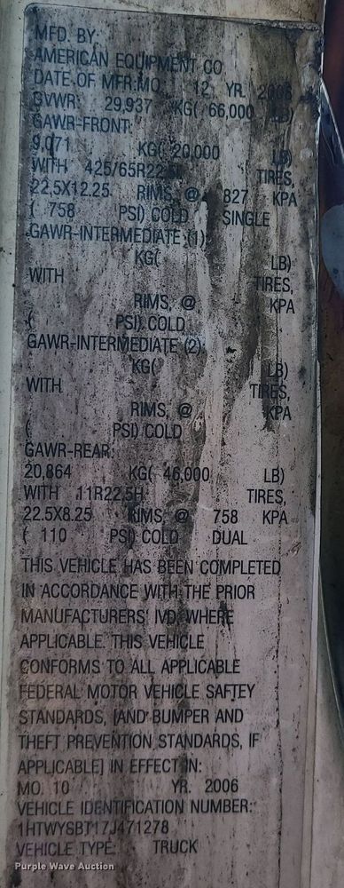 image for item DM4995 2007 International 7600  roll-off container truck