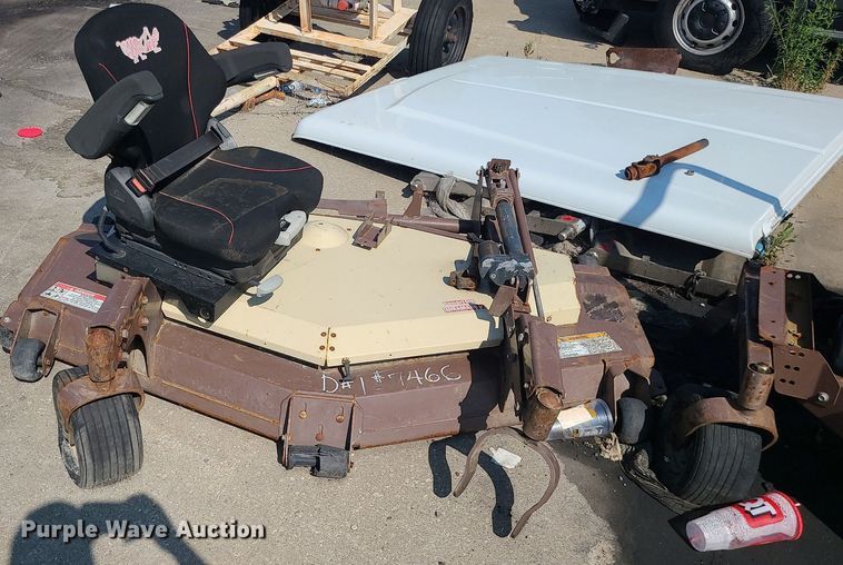 image for item DM4996 Grasshopper 725D  ZTR lawn mower