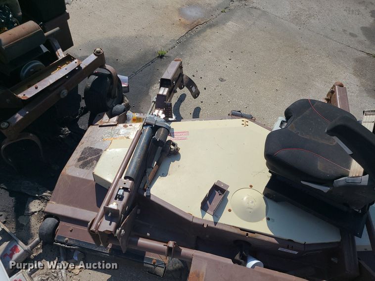 image for item DM4996 Grasshopper 725D  ZTR lawn mower