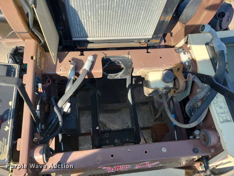 image for item DM4996 Grasshopper 725D  ZTR lawn mower