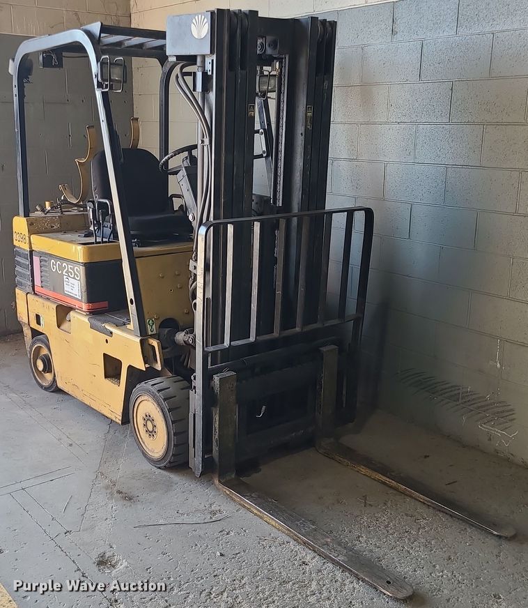 image for item DM4997 Daewoo GC25S  forklift
