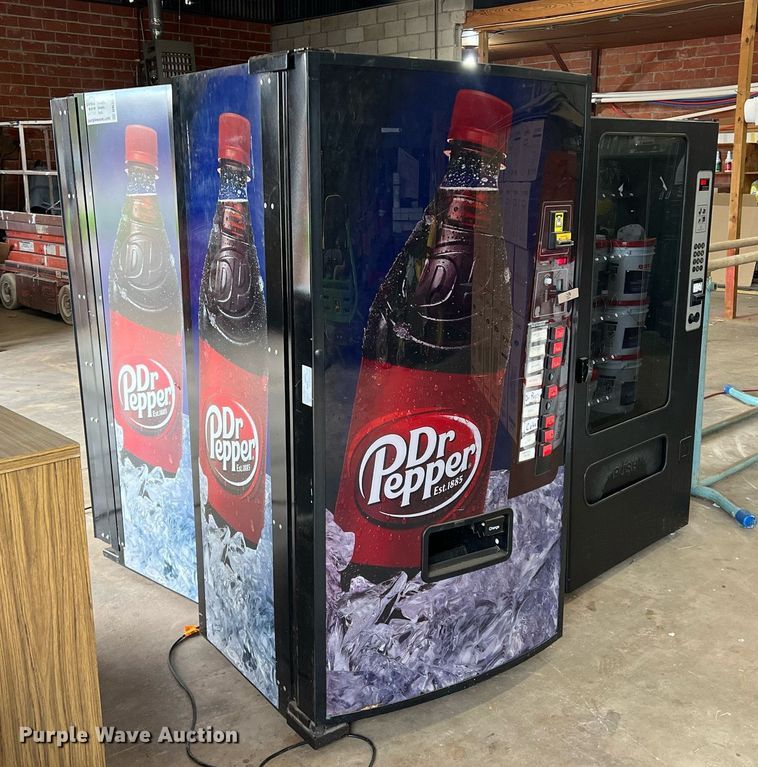 image for item DN3035 (3) vending machines