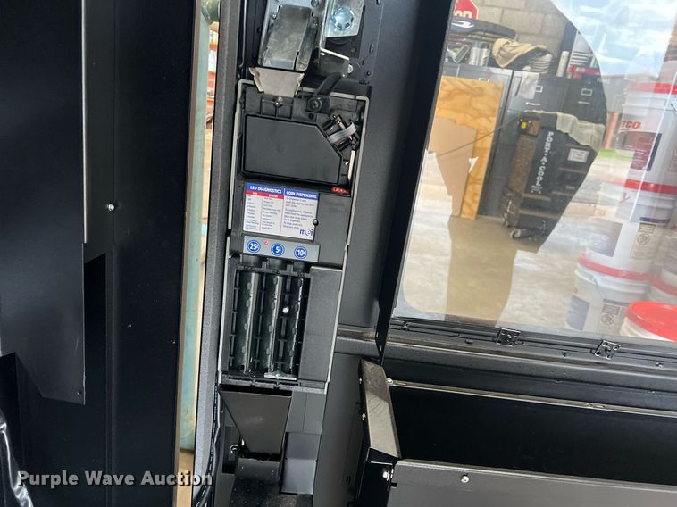 image for item DN3035 (3) vending machines