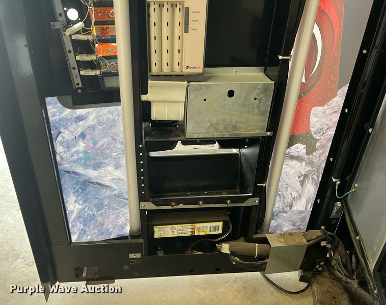 image for item DN3035 (3) vending machines