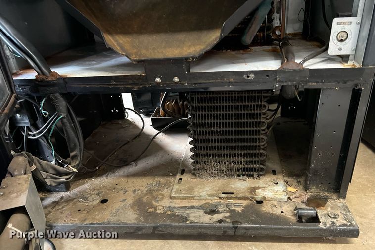 image for item DN3035 (3) vending machines