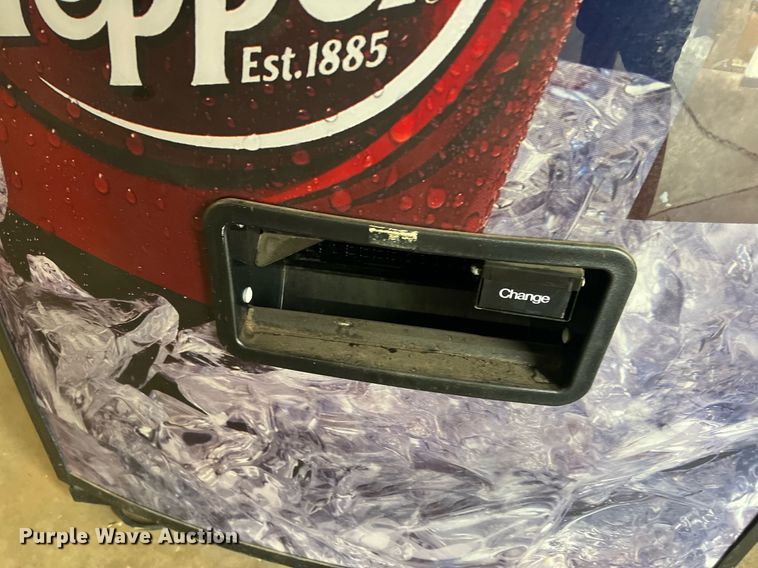 image for item DN3035 (3) vending machines