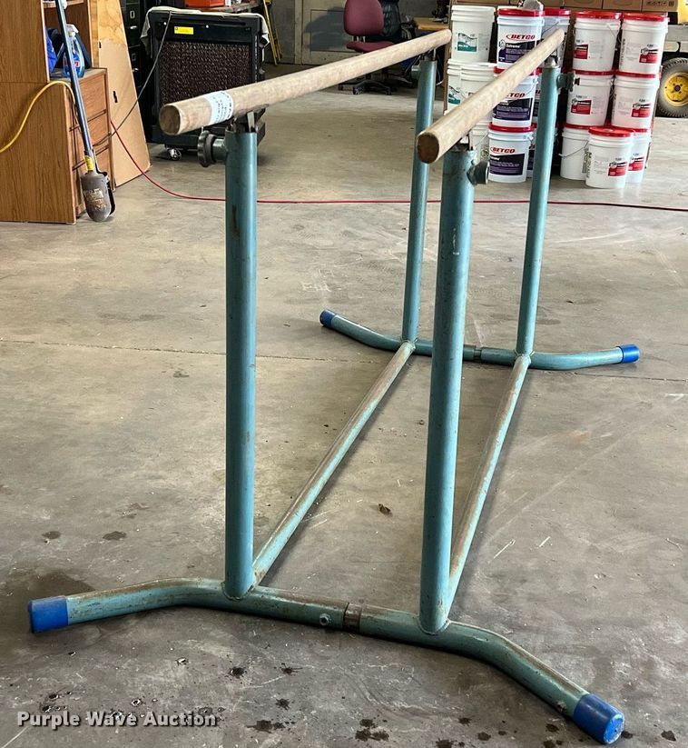 image for item DN3036 Parallel bars