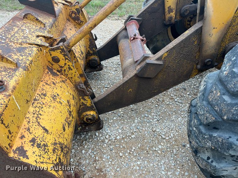 image for item DN3037 1973 Caterpillar 910  wheel loader