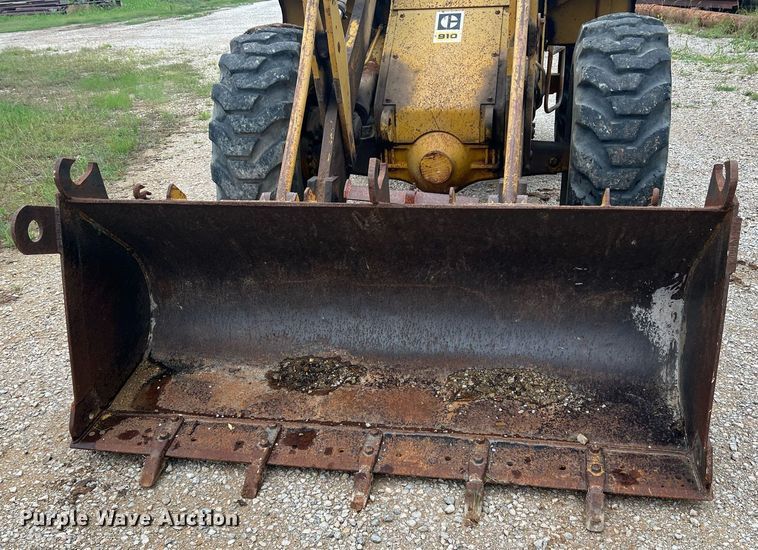 image for item DN3037 1973 Caterpillar 910  wheel loader