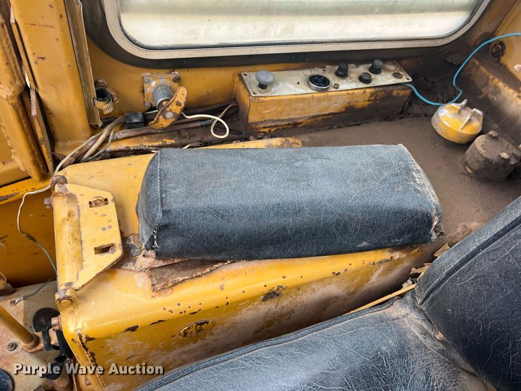 image for item DN3037 1973 Caterpillar 910  wheel loader