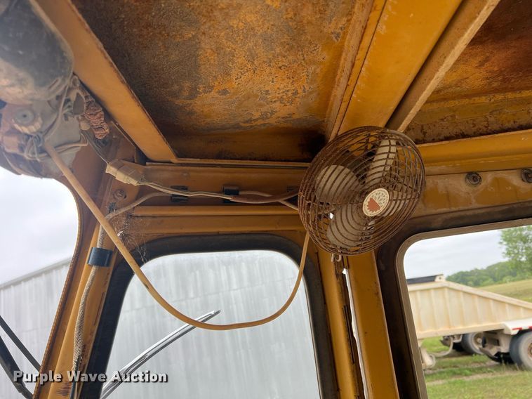 image for item DN3037 1973 Caterpillar 910  wheel loader