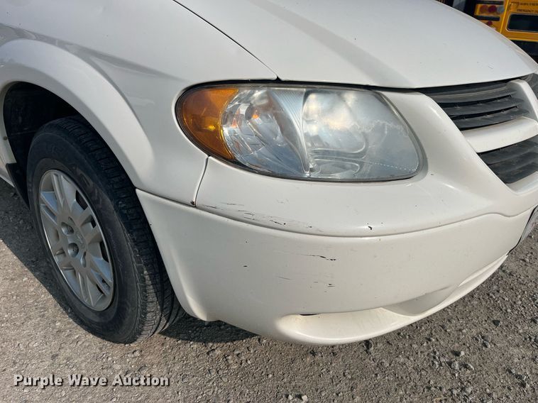 image for item DP0515 2005 Dodge Grand Caravan  van