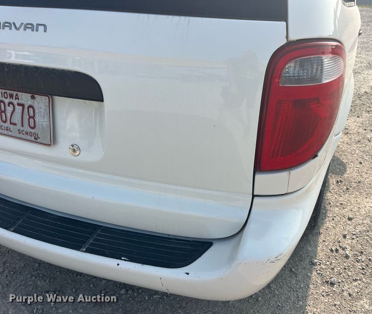 image for item DP0515 2005 Dodge Grand Caravan  van