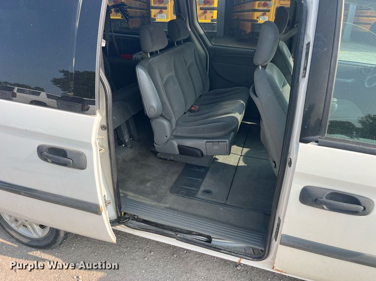 image for item DP0515 2005 Dodge Grand Caravan  van
