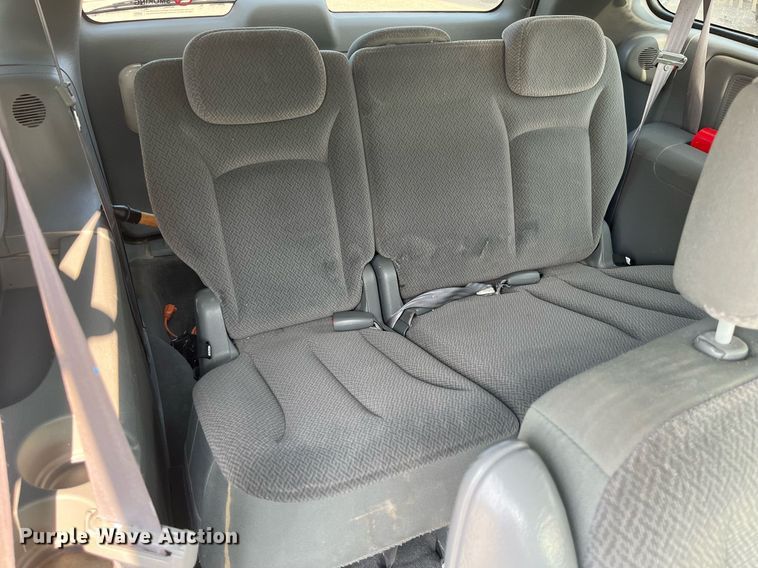 image for item DP0515 2005 Dodge Grand Caravan  van