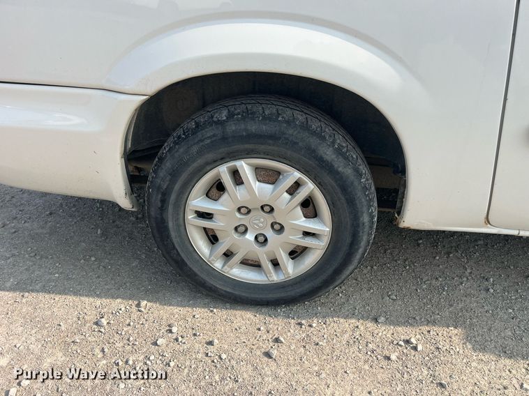 image for item DP0515 2005 Dodge Grand Caravan  van