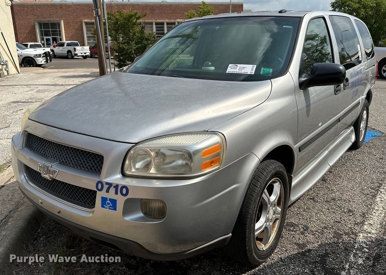 image for item DP3159 2007 Chevrolet Uplander  handicap accessible van