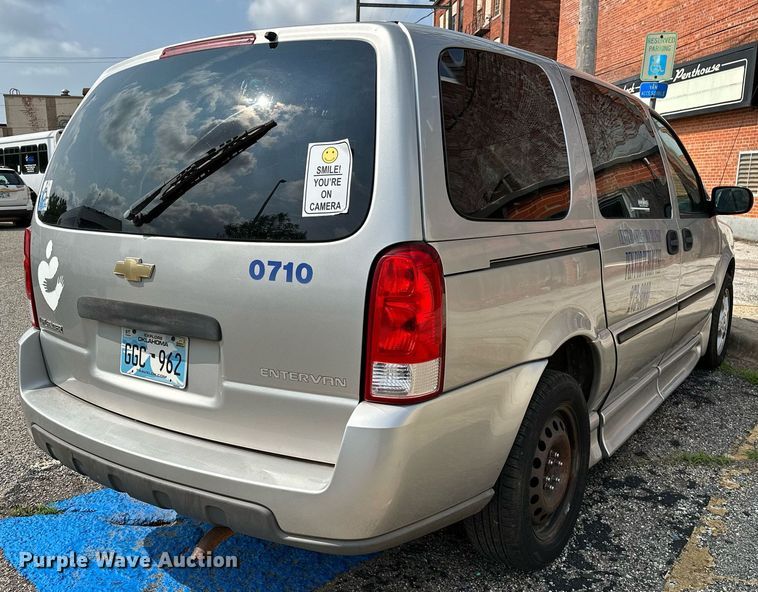 image for item DP3159 2007 Chevrolet Uplander  handicap accessible van