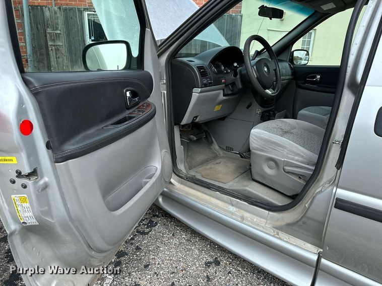 image for item DP3159 2007 Chevrolet Uplander  handicap accessible van